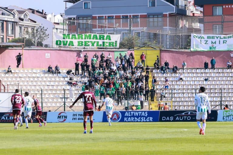 Bandırma Deplasmanında Bizleri Yalnız Bırakmayan Taraftarlarımıza Teşekkürler